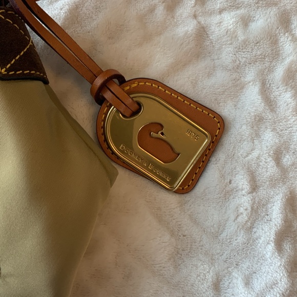 NWOT Dooney and Bourke Mini Nylon Pouchette Bag Khaki - Picture 3 of 11